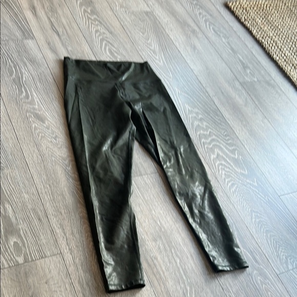 Olive Green Leggings - Picture 1 of 8